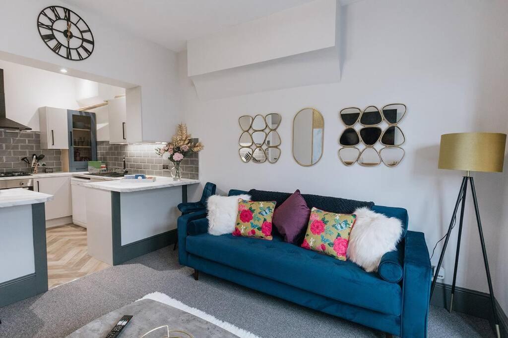 Grove House No.07 - Luxury Apartment Close To The Llandudno Beach エクステリア 写真