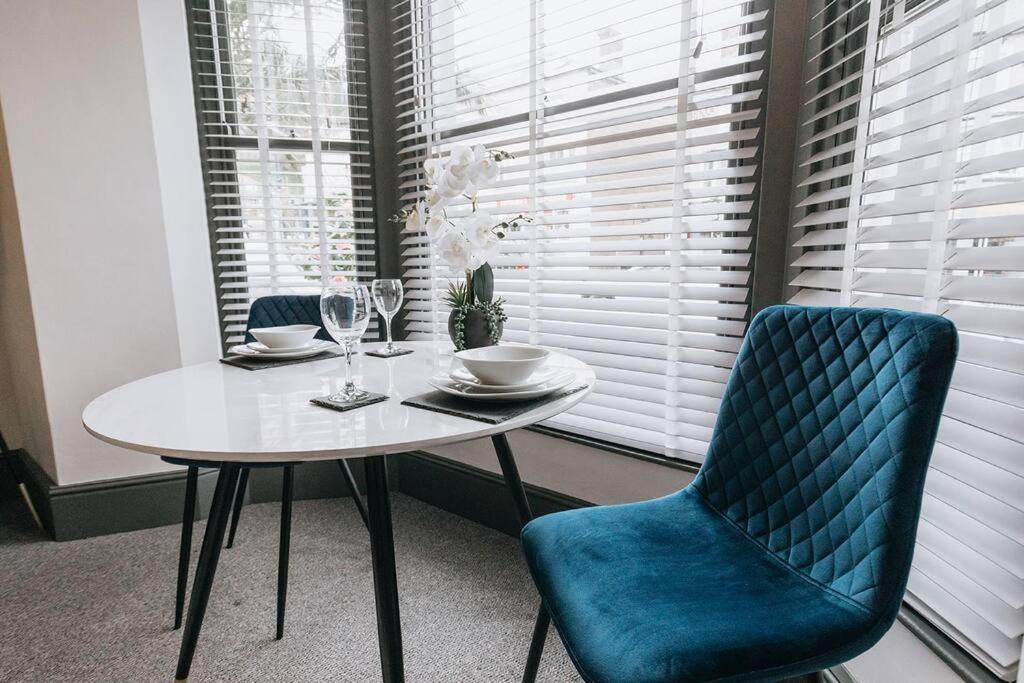 Grove House No.07 - Luxury Apartment Close To The Llandudno Beach エクステリア 写真