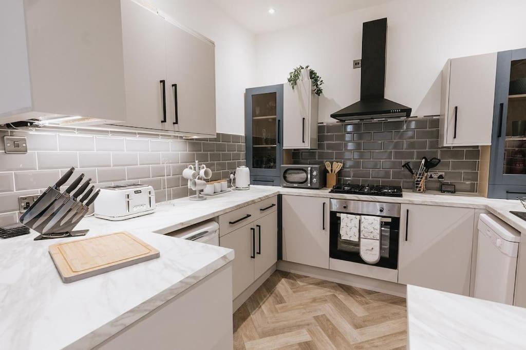Grove House No.07 - Luxury Apartment Close To The Llandudno Beach エクステリア 写真