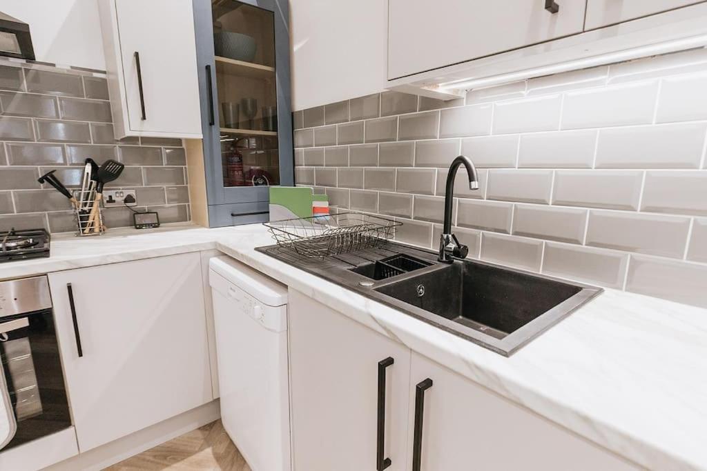 Grove House No.07 - Luxury Apartment Close To The Llandudno Beach エクステリア 写真